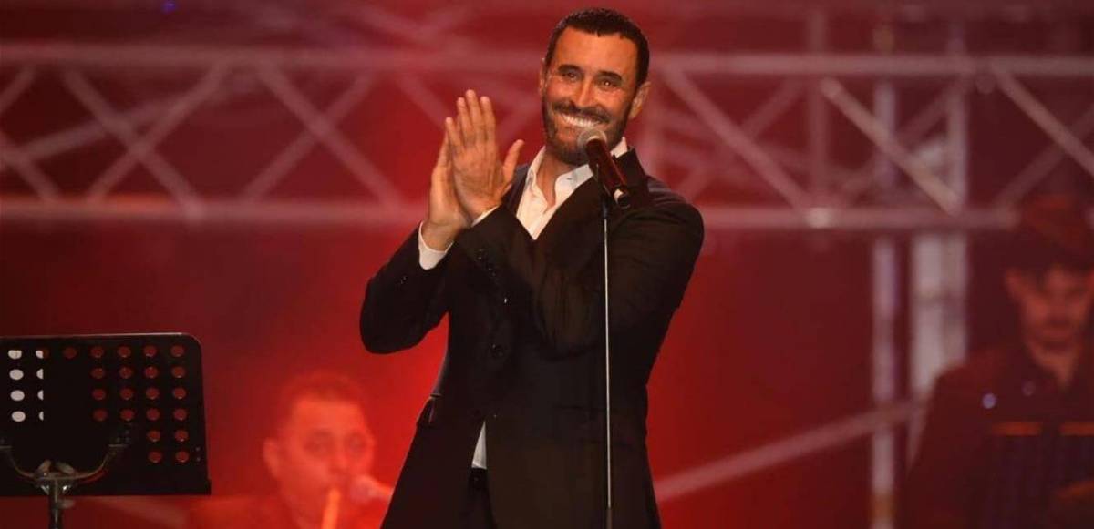 هكذا رد كاظم الساهر على خبر إنفصاله عن خطيبته 