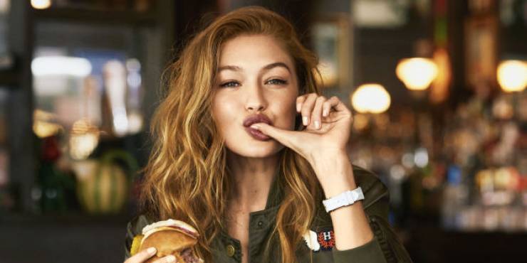 هذا ما قالته جيجي حديد عن أصولها العربية