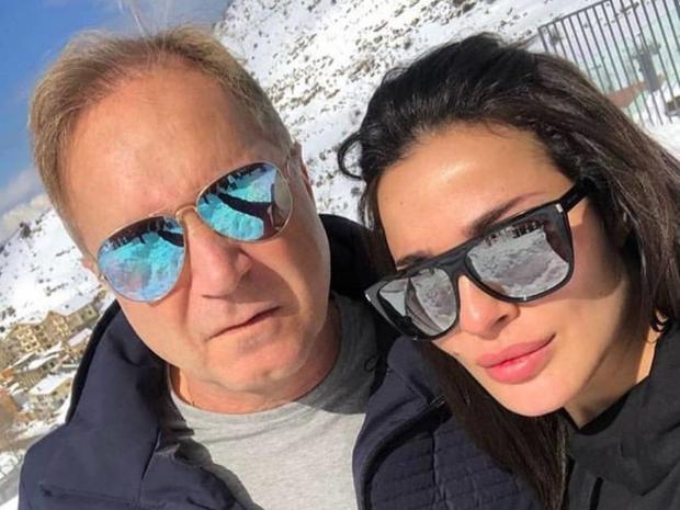 شاهدوا  ..  بسبب تعليق على فيديو  ..  متابعو نادين نجيم يكشفون سبب انفصالها عن زوجها