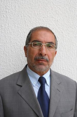 بالصور ..  	الأديب نايف النوايسه يفوز بجائزه صلاح الدين التي تنظمها بلدية الكرك الكبرى