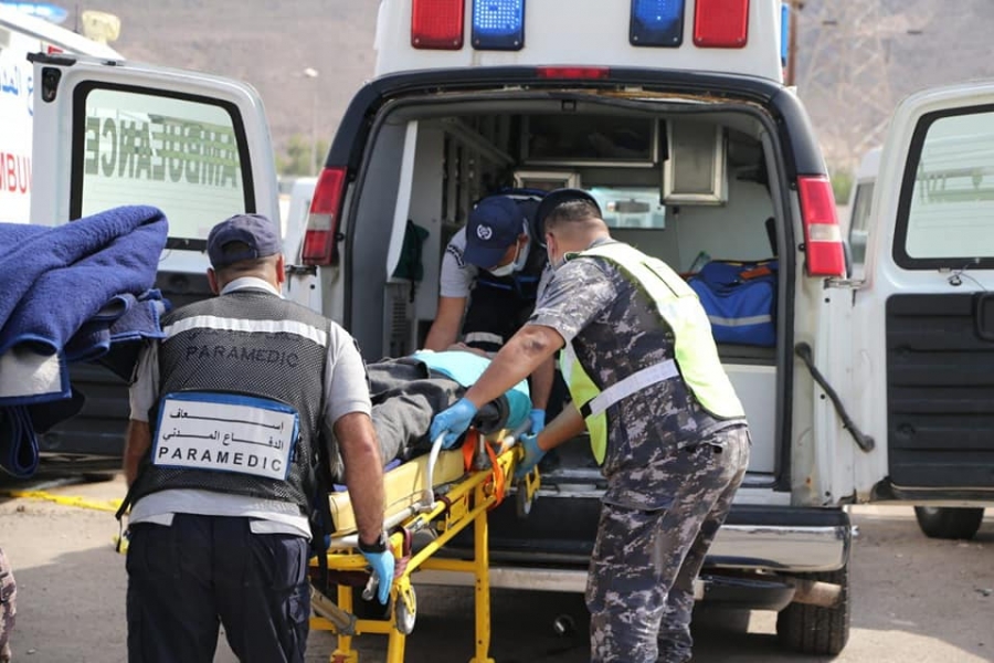 وفاة واصابتان بحادث تدهور "بك اب" على طريق الرويشد