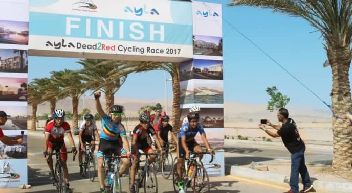إغلاقات وتحويلات مرورية تزامنا مع انطلاق سباق آيلة بين البحر الميت والعقبة