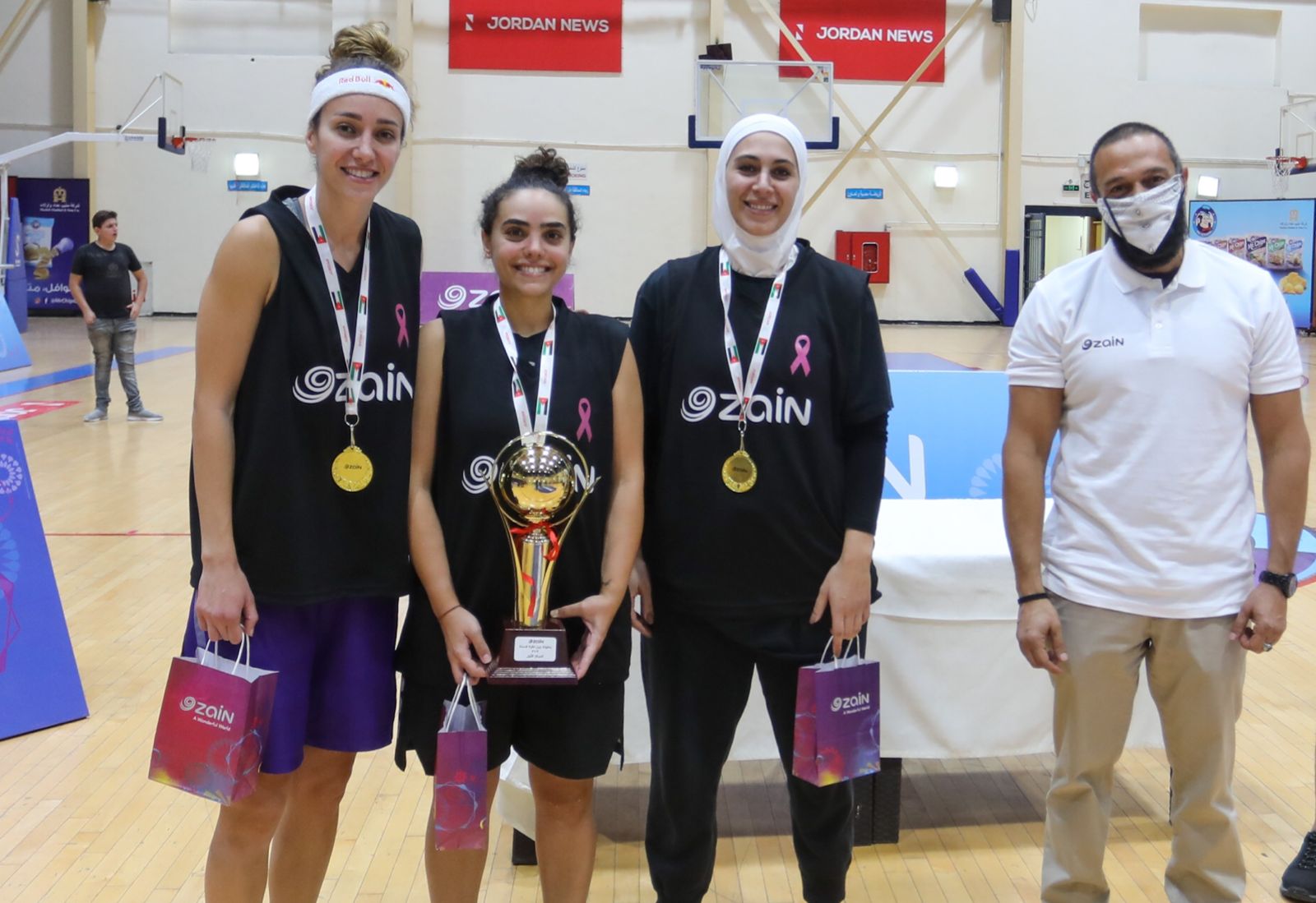 زين تُقيم بطولة نشميات كرة السلّة 3X3