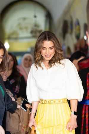 عاطف ابوحجر يكتب: السلط تعانق مليكتها: يوم من الحب والوفاء مع الملكة رانيا