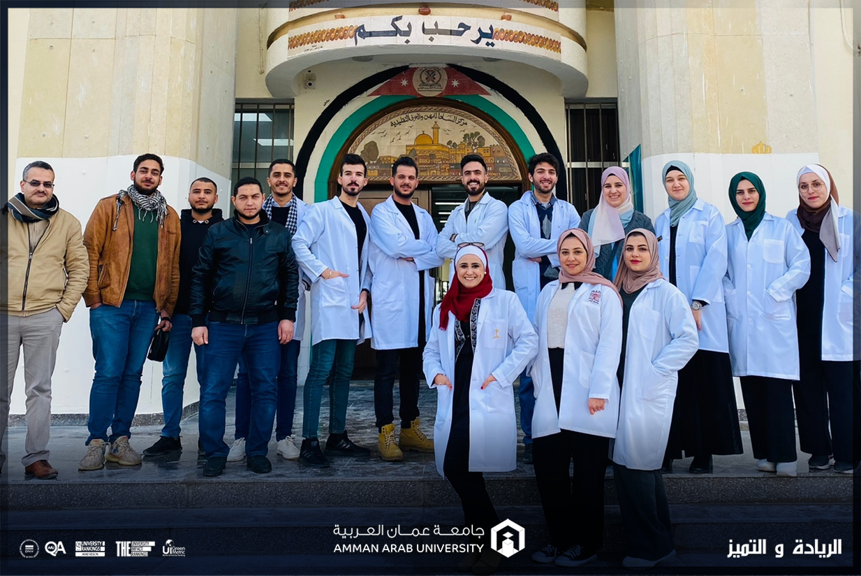 طلبة صيدلة "عمان العربية" ينتجون المستحضرات الصيدلانية عملياً