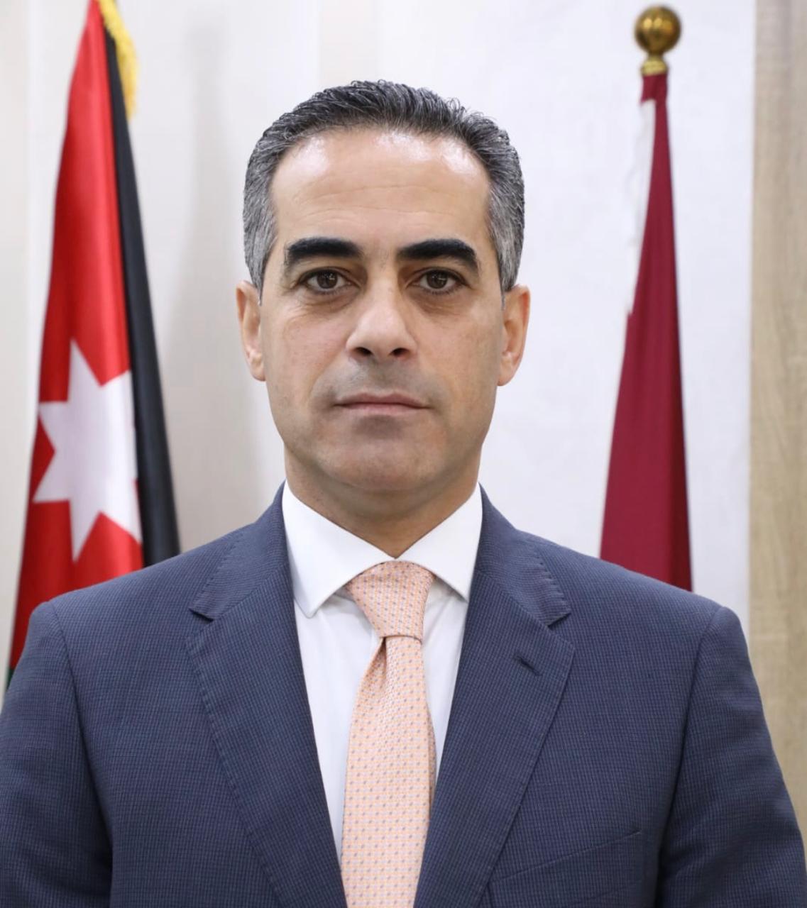 د. نضال أبوعرابي يكتب: لا تسمعوا لهم  ..  لأنّ وعيُنا هو درعُنا