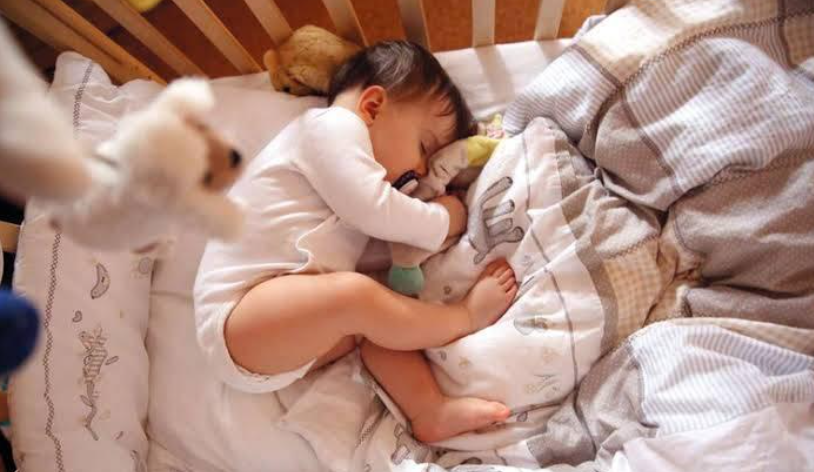 التف حول عنقه ..  مصرع رضيع عراقي اختناقاً بحبل سريره
