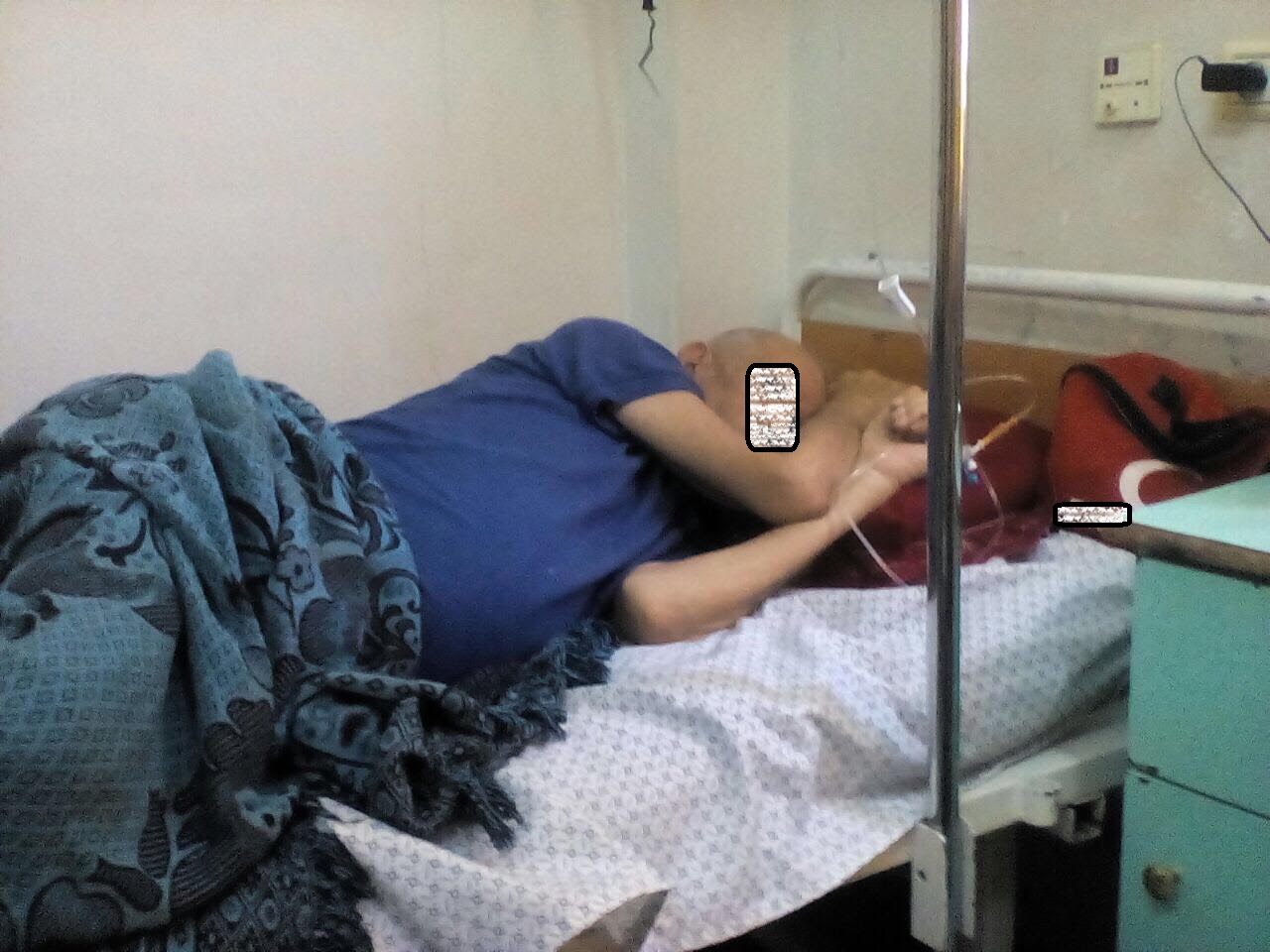 الديوان يوقف اعفاء سبعيني بمركز الحسين للسرطان  ..  وذوه لسرايا : بدنا فزعة سيدنا