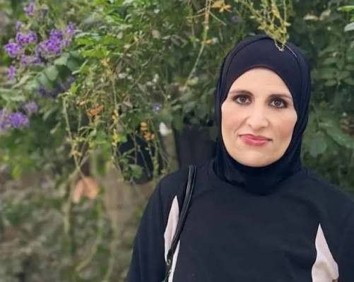 رسمياً ..  أم نمر تعلن انفصالها عن زوجها أبو النمر
