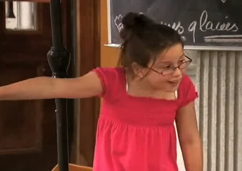 بالفيديو .. الكاميرا الخفية
