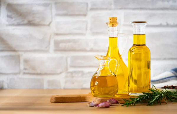 زيت الزيتون البكر يعزز صحة الدماغ عبر الأمعاء