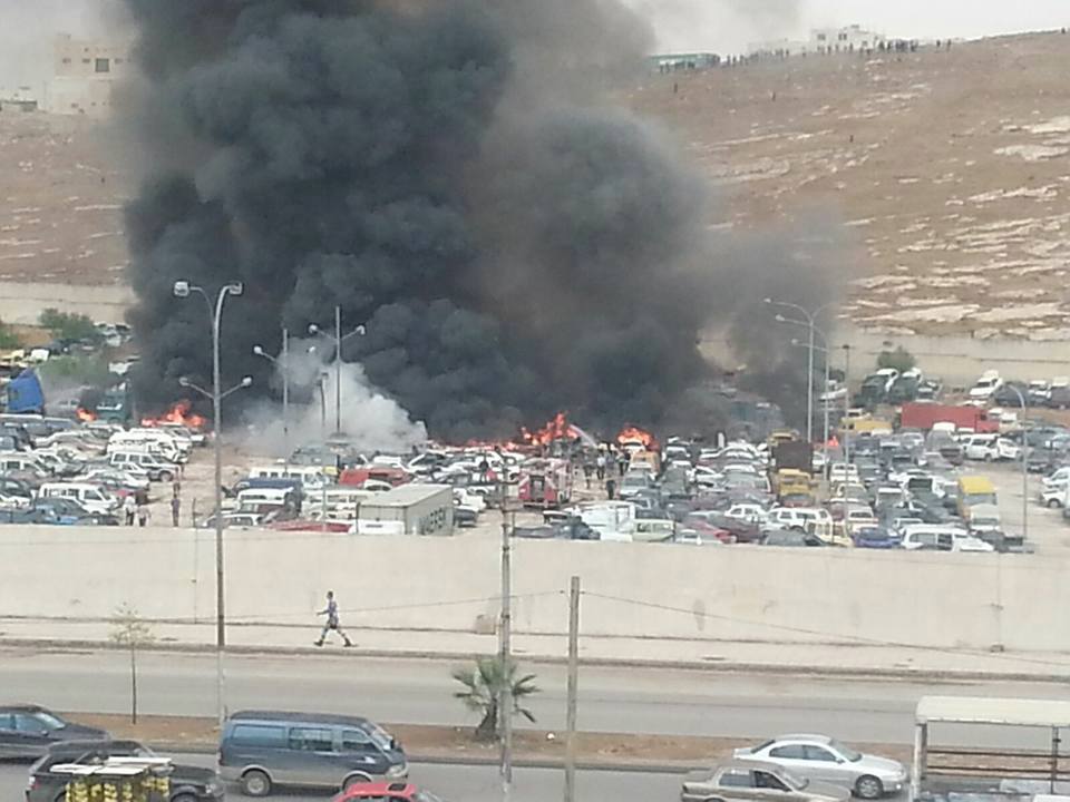 مدير الجمارك : الحاوية المحترقة تم بيعها بالمزاد عقب مصادرتها