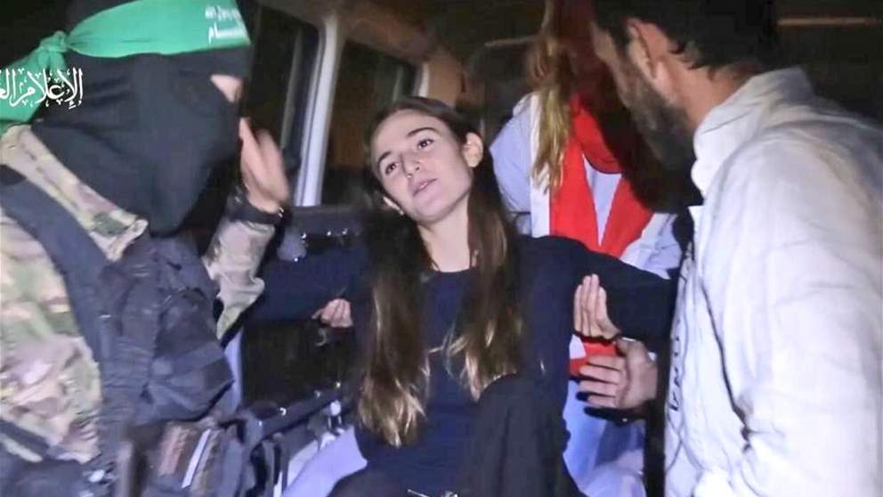 جهاز الاستخبارات "الإسرائيلي" تاه في دهاليز المقاومة ..  مفاجآت وكواليس "تسليم" للأسرى وسط مدرعات العدو 