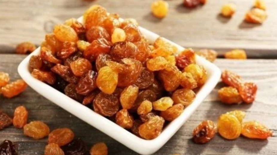 فوائد غير متوقعة لتناول الزبيب
