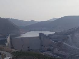 المياه: امتلاء سد الوالة بكامل سعته وفيضانه خلال ساعات