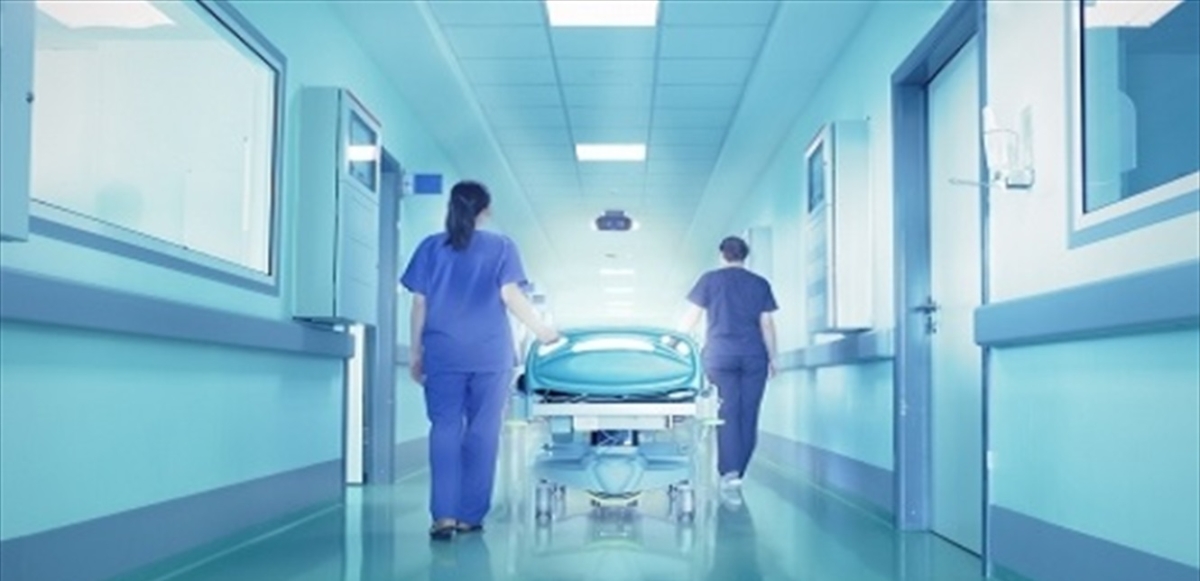 تفاصيل جديدة تُكشف عن وفاة وزير سابق بخطأ طبيّ ..  من أجرى له العمليّة الجراحيّة؟