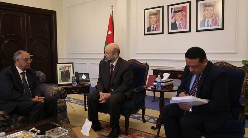  الرزاز: الحكومة ستحقق في كل معلومة وردت بتقرير ديوان المحاسبة 