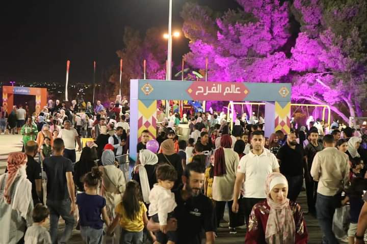 إقبال كبير من الزوار لمهرجان حدائق الجبيهة في يومه الثالث