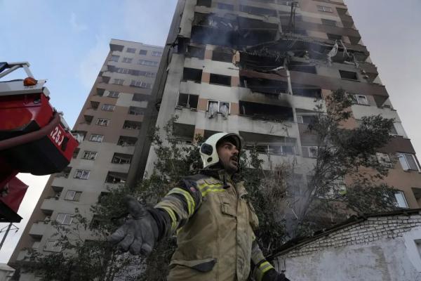 مساعد محافظ أصفهان: هجوم إسرائيلي استهدف مقرًا لوزارة الدفاع 