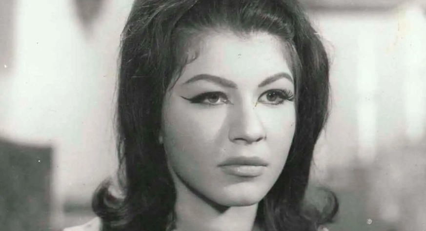 شويكار ..  من أرملة "مرتبكة" إلى أيقونة الأنوثة السينمائية