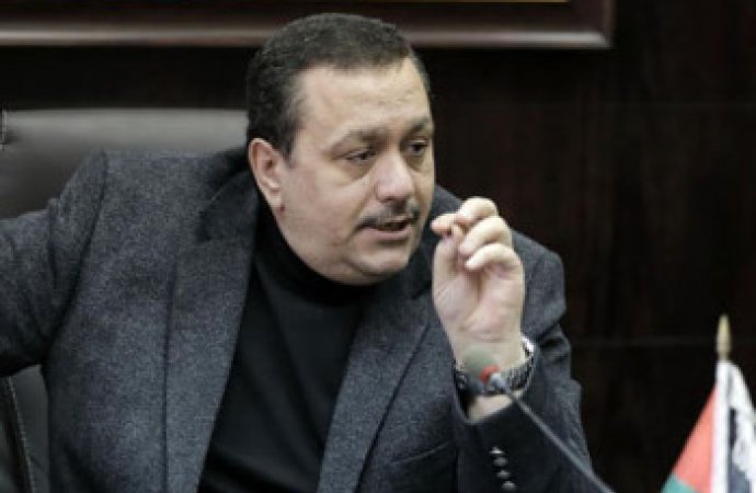 نقابة المعلمين و الدروع البشرية