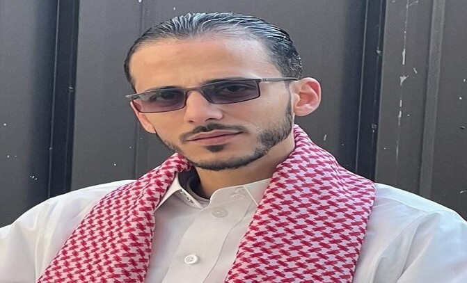 استشهاد الصحفي عبدالله حماد وعائلته في قصف الاحتلال