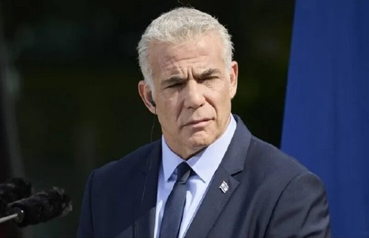 زعيم المعارضة الإسرائيلية: وقف إطلاق النار مع إيران كارثة سياسية