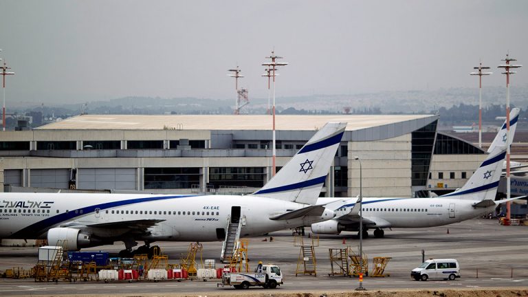 إجراءات أمنية جديدة بمطارات إسرائيل قد تؤثر على حركة السياحة الوافدة