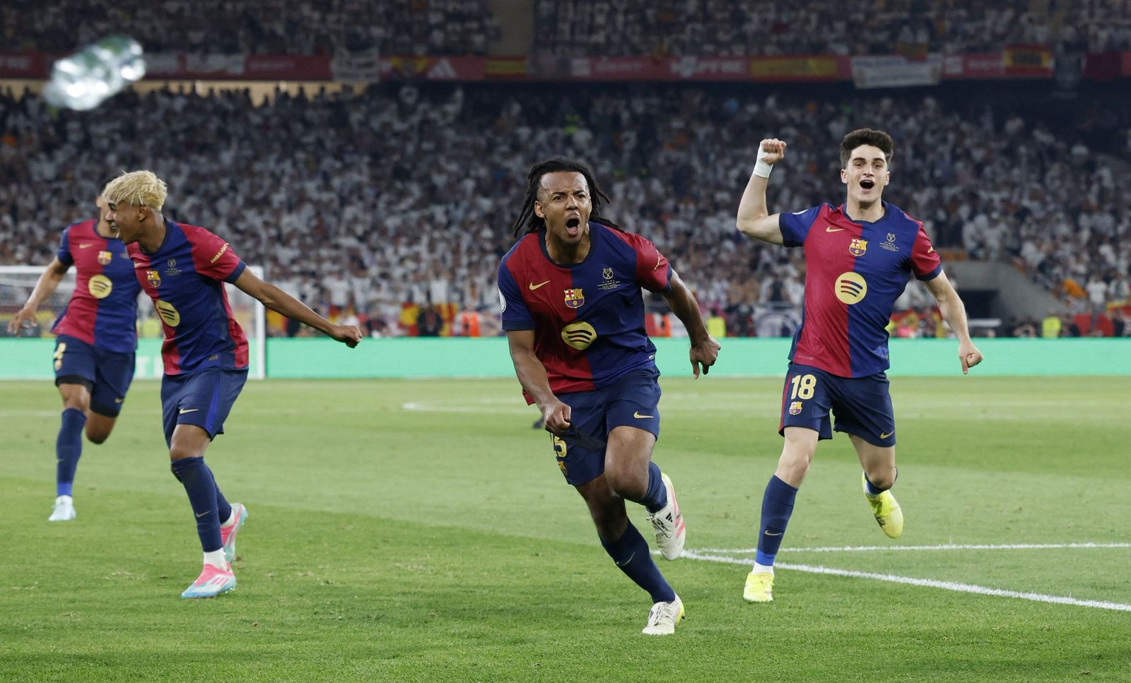 برشلونة يهزم ريال مدريد ويحقق كأس ملك اسبانيا