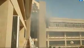 كوادر الدفاع المدني تسيطر على حريق شب في احدى مختبرات جامعة العلوم والتكنولوجيا الاردنية