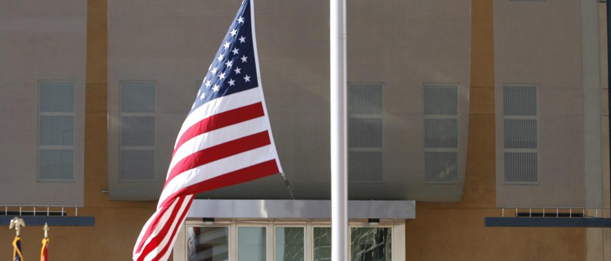 أمريكا تحذر رعاياها في الإمارات