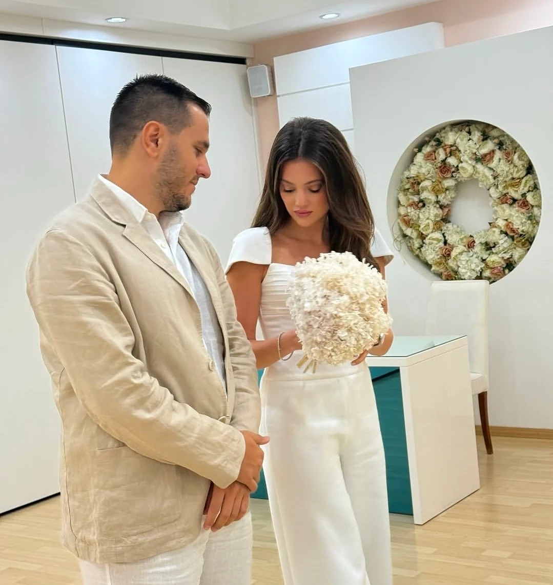 بعد الزفاف الأسطوري ..  دانا الحلاني توثق الكواليس وشهر العسل في قبرص