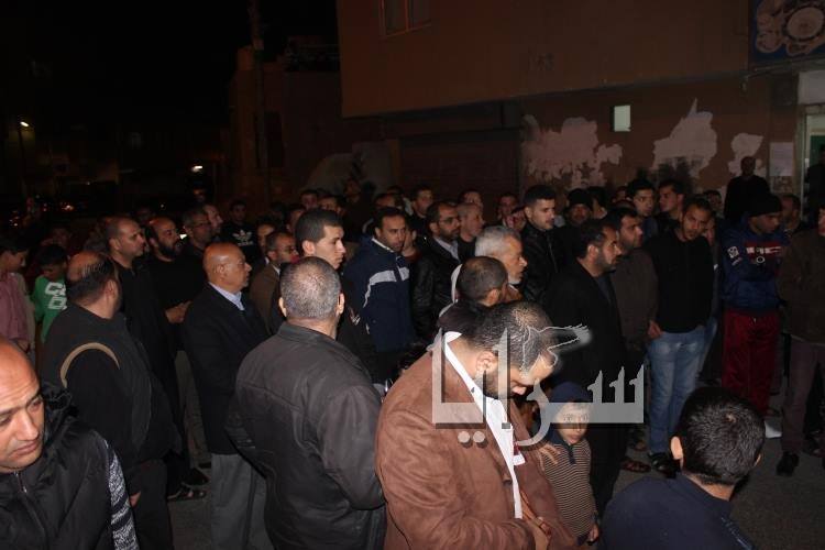بالصور  ..  مسيرة ليلية بحي الطفايلة 