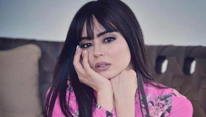 هل إعلان حمل عايشة عطية بلا زواج خدعة؟