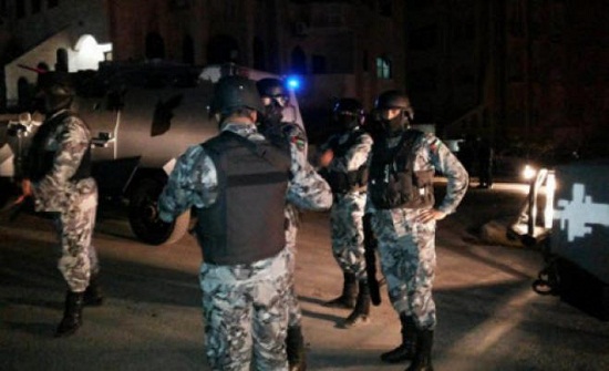 الأغوار الشمالية : طعن شخص بمشاجرة جماعية في منطقة كريمه