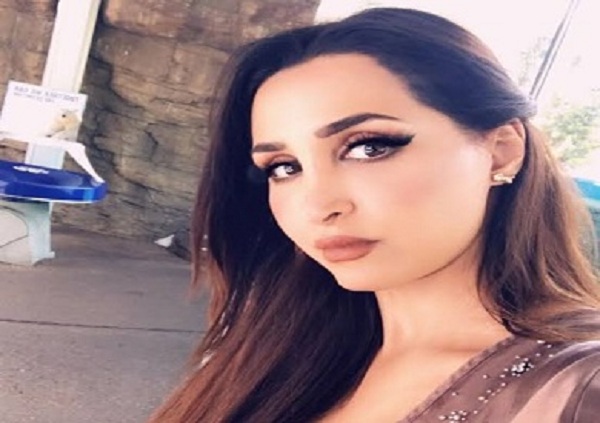 بالفيديو  ..  هند القحطاني تفاجئ الجمهور  ..  وتروي معاناتها مع المرض