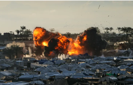 شهيد وإصابات بغارتين إسرائيليتين على قطاع غزة