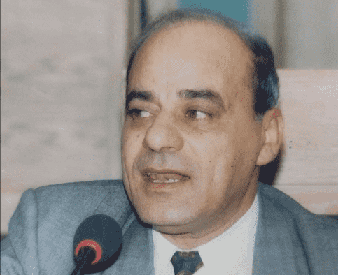 وزير العمل الاسبق قسيم عبيدات في ذمة الله 