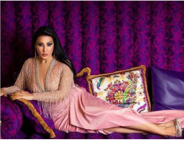 سمية الخشاب تُحدث ضجة بتغريدة جديدة