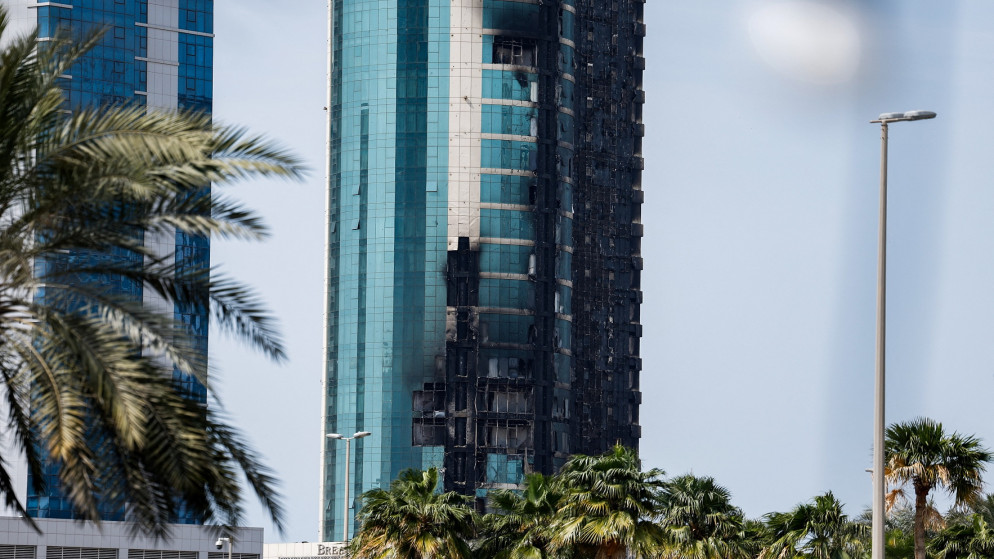 الكويت والإمارات تتصديان لصواريخ إيرانية