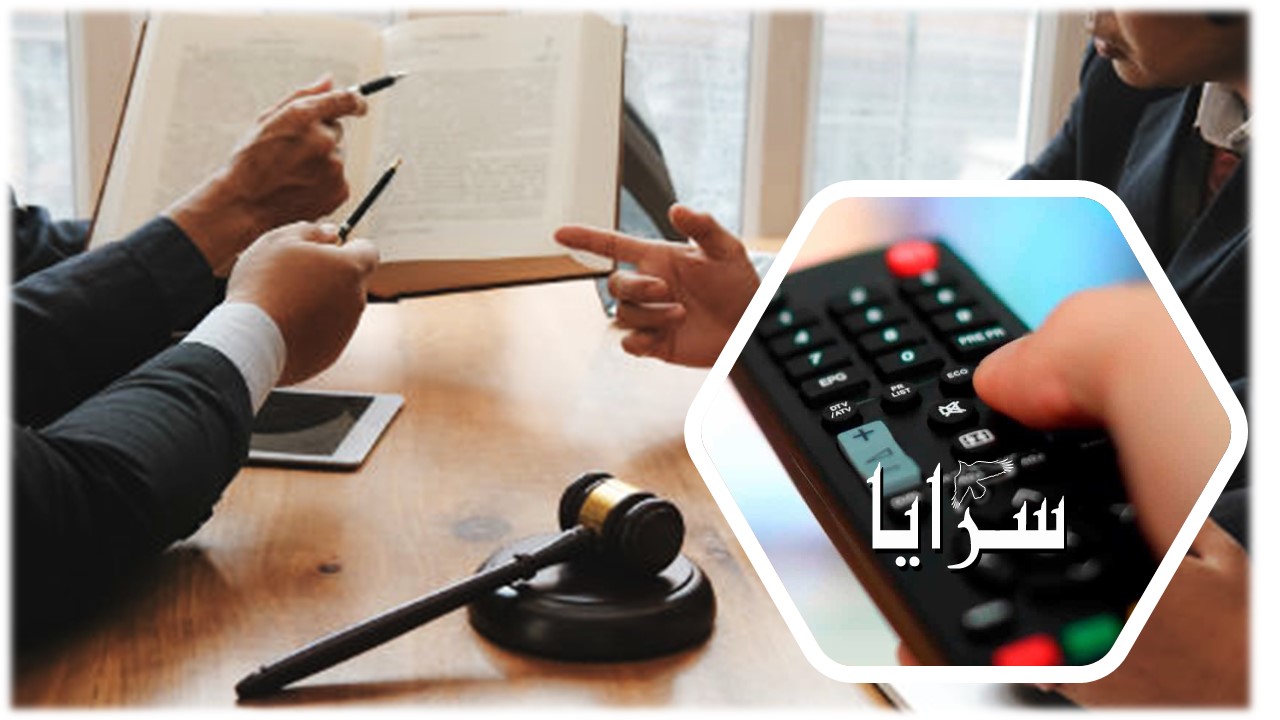 أمين عام سابق يتواصل مع موظفين ويدير الوزارة التي كان يعمل بها من الخارج