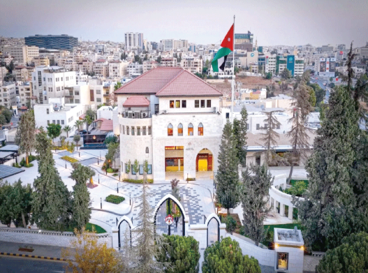 قرارات حكومية لتطوير القضاء وتحفيز الاستثمار