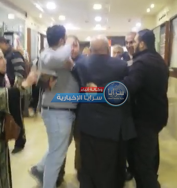 اللجنة الوطنية للأسرى تُصدر بياناً "نارياً" بعد الاعتداء على "والد" الأسير "أسيد أبو خضير"