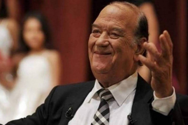 لا يتابع أفلامه وهذا الممثل الوحيد الذي يُضحكه ..  ست حقائق طريفة عن الراحل حسن حسني