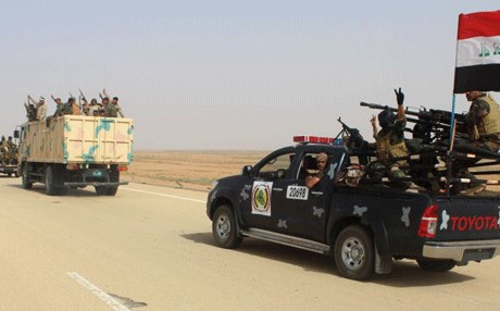 القوات العراقية تؤمن الطريق الدولي للحدود الاردنية عبر الانبار 