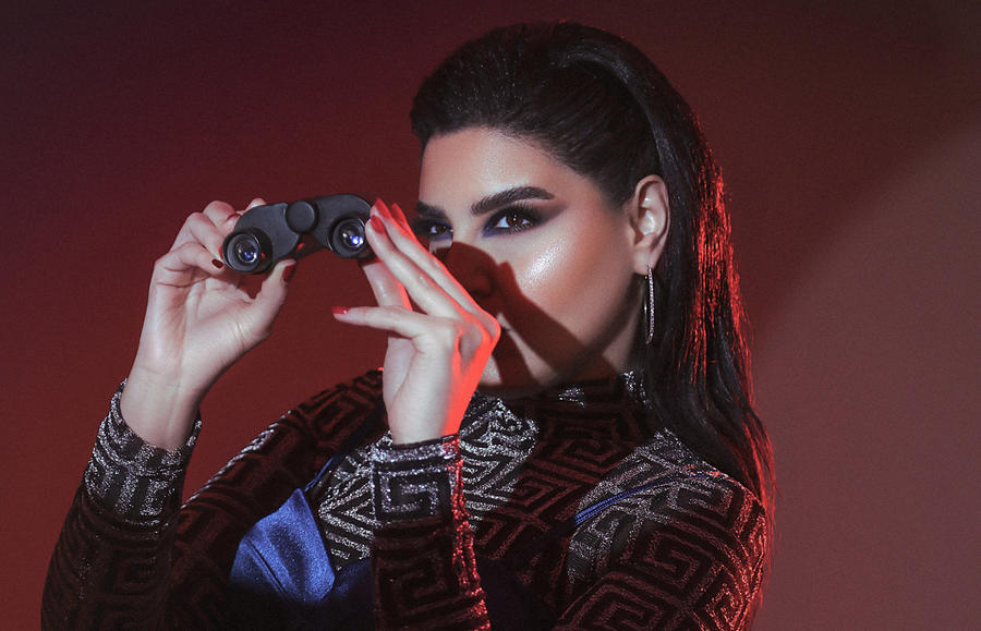 الفنانة نورا بالألف: أستعد لبرمجة شخصية تشبهني بالذكاء الاصطناعي 