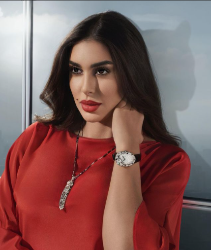 بالصور  ..  ياسمين صبري بإطلالة عروس 
