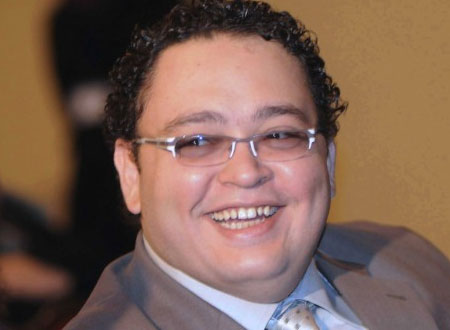 أحمد رزق مع زوجته وأطفاله في حفل سحور فني ..  صور