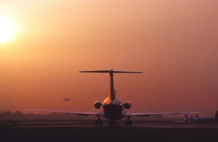 أفغانستان تستأجر طائرة من الإمارات لتعزيز التجارة مع الهند