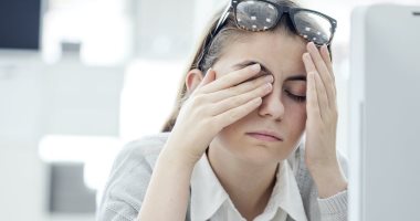 5 علامات تحذيرية لنقص فيتامين ب12 ..  يجب عليك ألا تتجاهلها